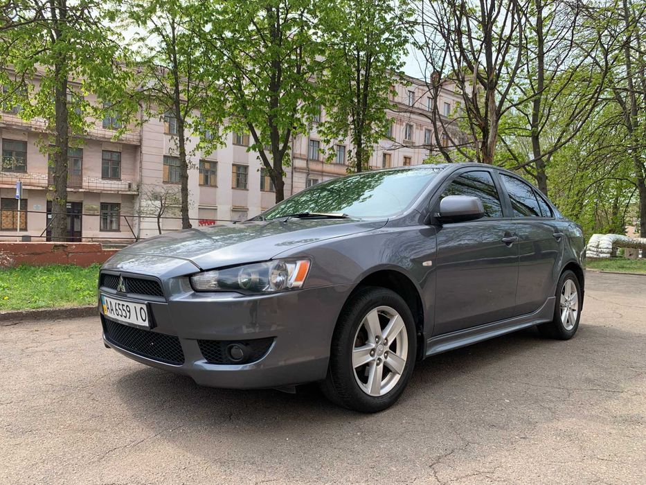 Mitsubishi Lancer 2.0 ГБО 2009 год.