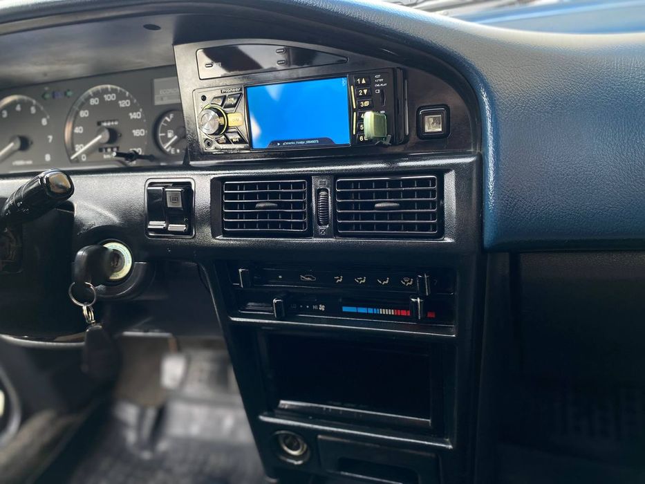 Продам Toyota Corolla E90 В Хорошем Состоянии