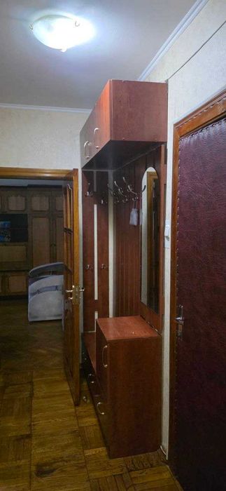 Оренда  2-х кімнатна квартира по вул. Оріхуватська Голосіївський район