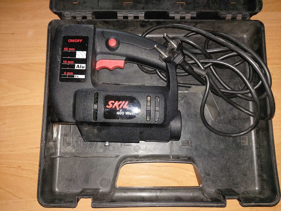 Wyrzynarka SKIL 400W + walizka