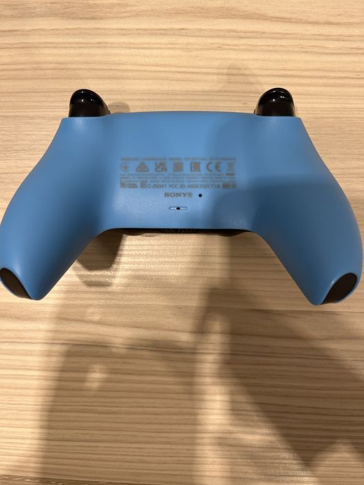 Niebieski pad do ps5