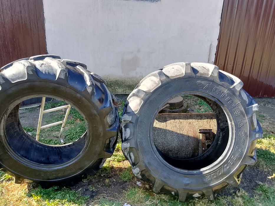 Opony przód  Pronar 380/70 R24