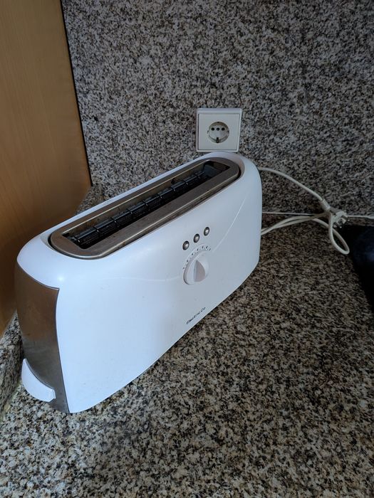 Torradeira elétrica