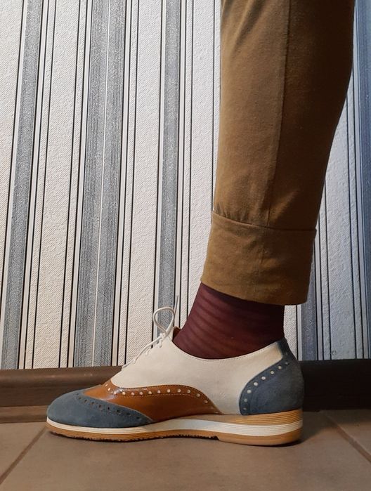 Лофери туфлі кросівки