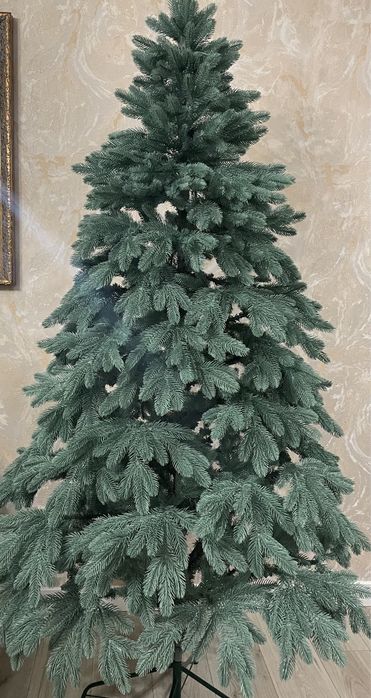 Нова преміум ялинка
