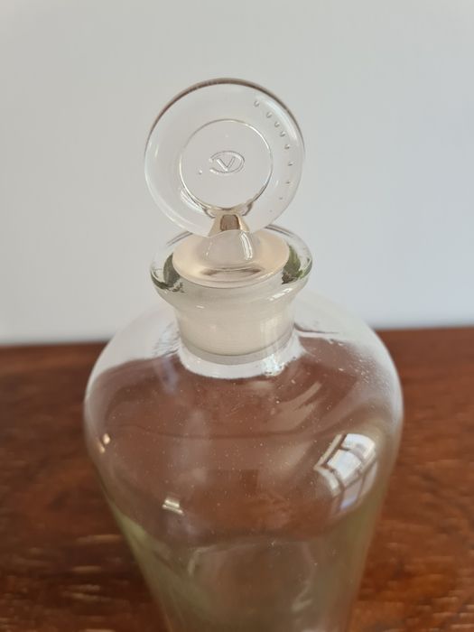 Pharmacy Bottle453115308419983363
