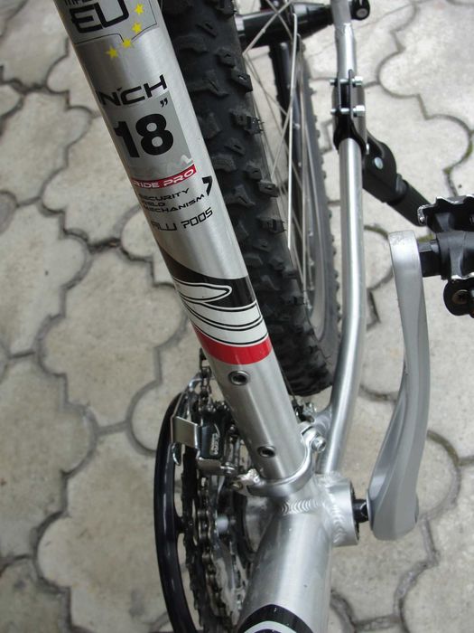 MTB Leader Fox Evolution 26 męski/młodzieżowy, rama Alu 18", przerzutki Alivio, stan BDB
