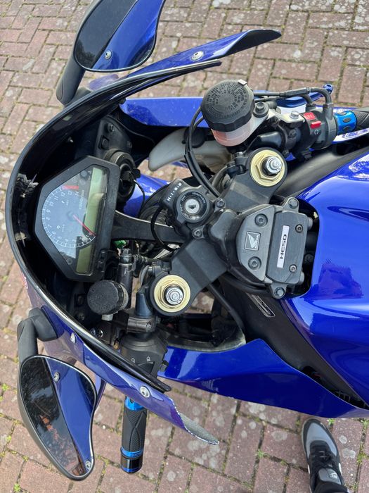 Honda cbr1000rr fireblade
