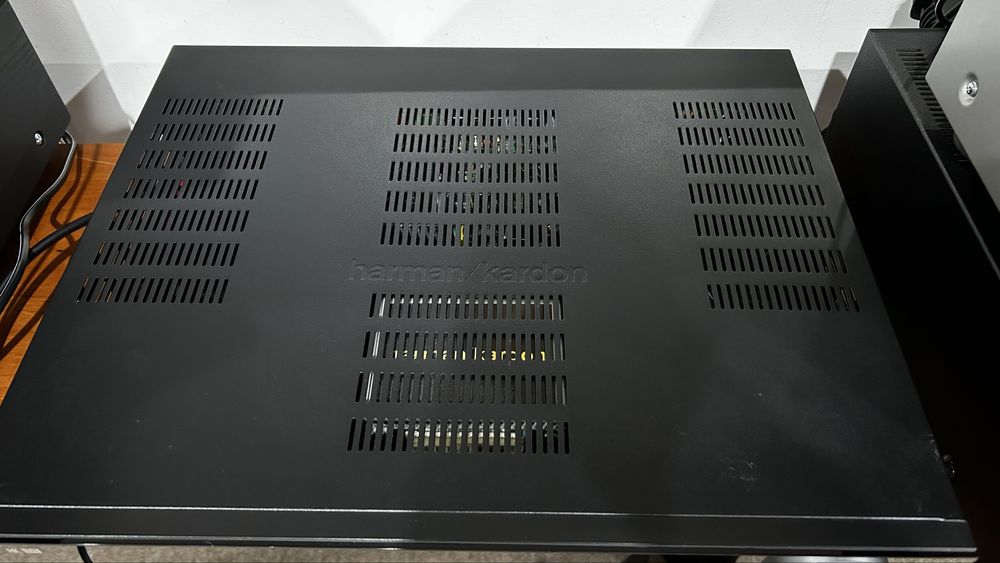 Amplificador Harman Kardon HK 970