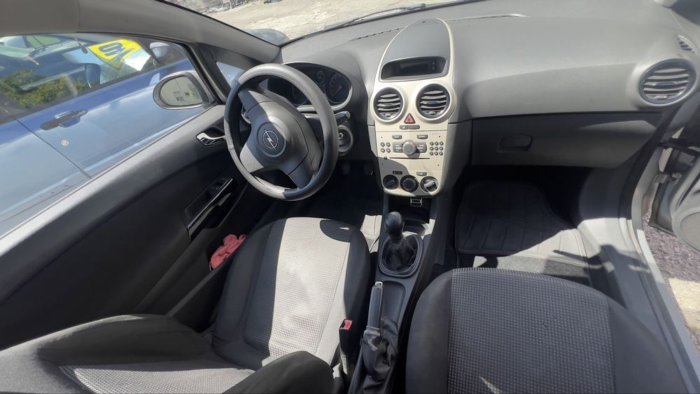 Opel corsa D 1.3 cdti comercial