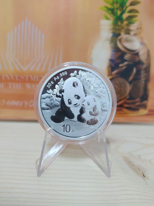 Срібна інвестиційна монета. 10 Юань. Панда. 2024 рік. Китай !
