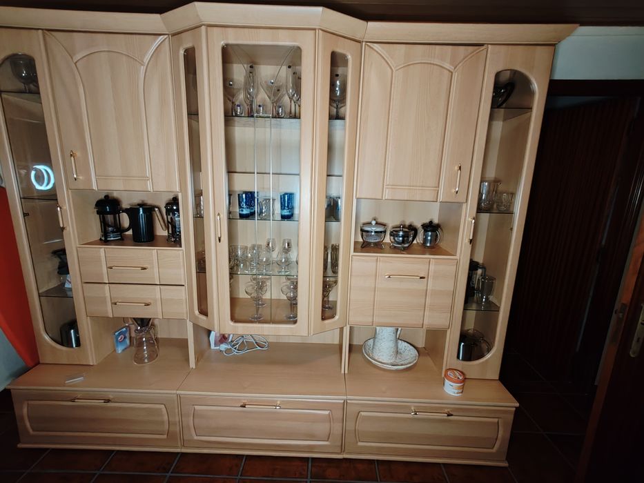 Móvel de sala em cor bege