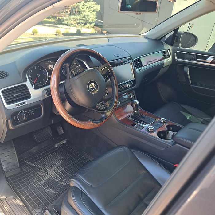 Тоурег 3.0дизель.2011рік.