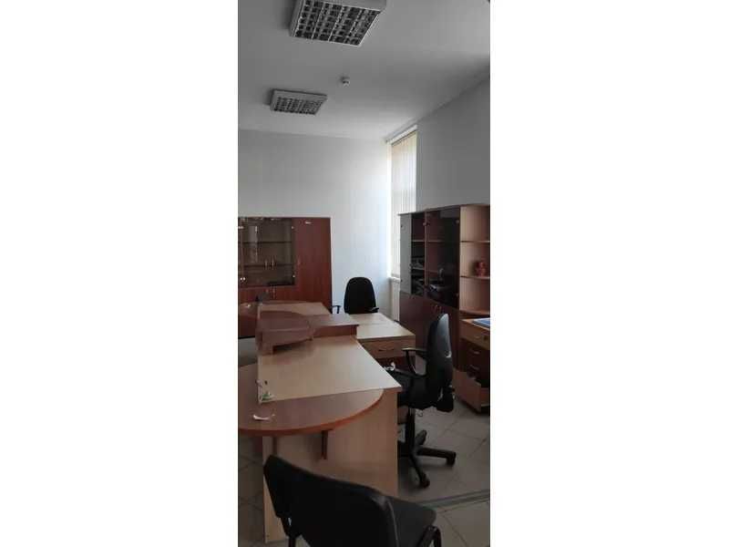 Приміщення відділення банку, 150,7 кв. м, вул. Залізнична, 17