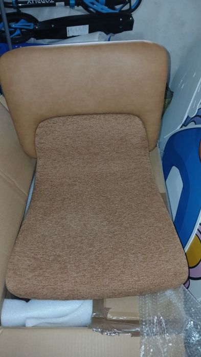 Cadeira de mesa novas