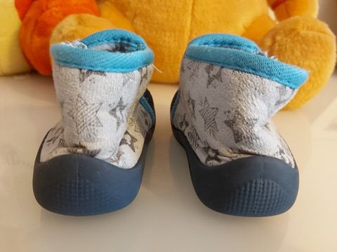 Pantufas de bebé com o Mickey, n.º 19 - COMO NOVAS (oferta portes)