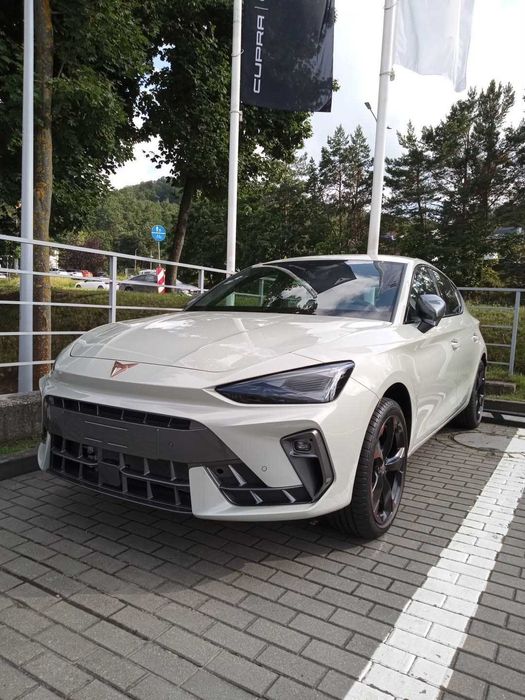 CUPRA Leon 1.5 eTSI mHEV 2025 | CESJA | rata 1 221 zł netto | 22 tys. km