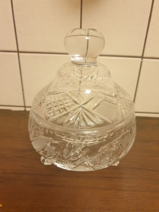 Kryształowa cukiernica bomboniera
