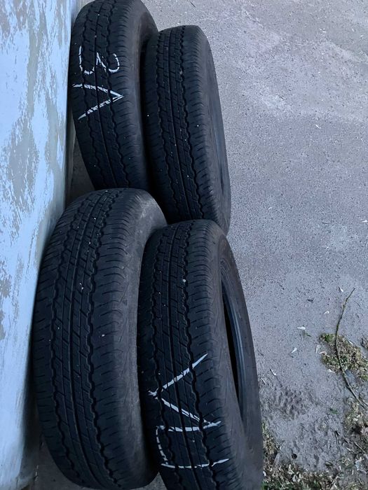 Продам комплект резини Dunlop Grandtrek AT20 195/80 r15