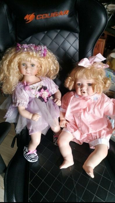 Фарфоровая кукла