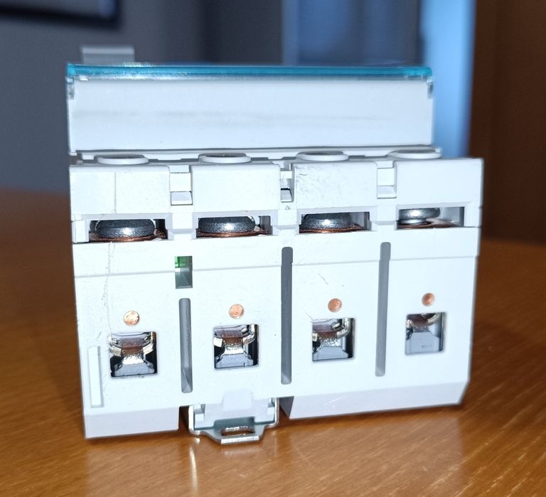 Hager 4P 300mA 40A