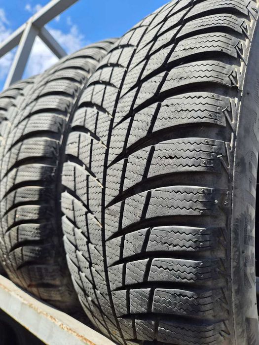 Зимові шини Bridgestone