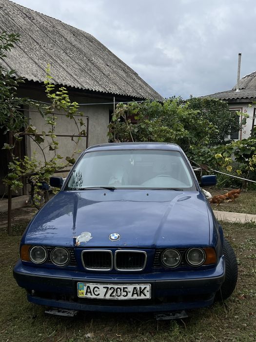 Продам BMW e34..