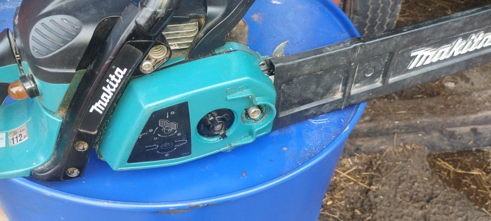 Makita EA3203S, бензопила Макіта