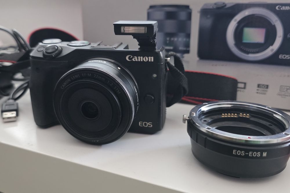 Canon EOS M3 + EF-M 22mm f/2 + acessórios