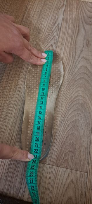 Туфлі з перфорацією