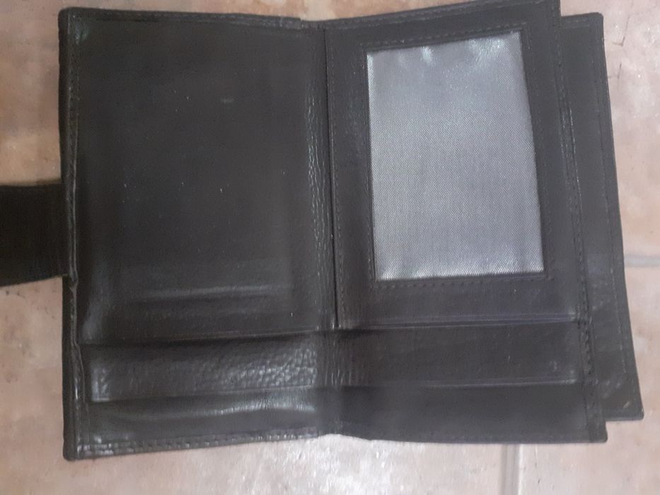 Carteiras de mulher em pele