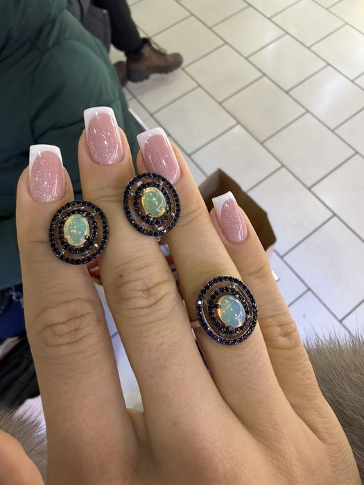 Продам унікальні срібні прикраси