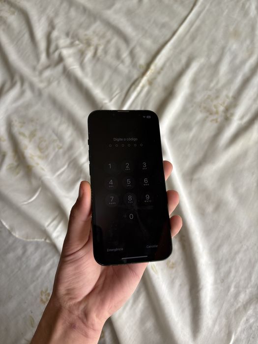 iPhone 13 – Excelente Estado – 310€ (negociável)