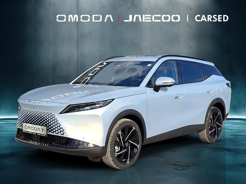 Omoda 7 Omoda 7 PHEV Moonlight silver, czarny środek
