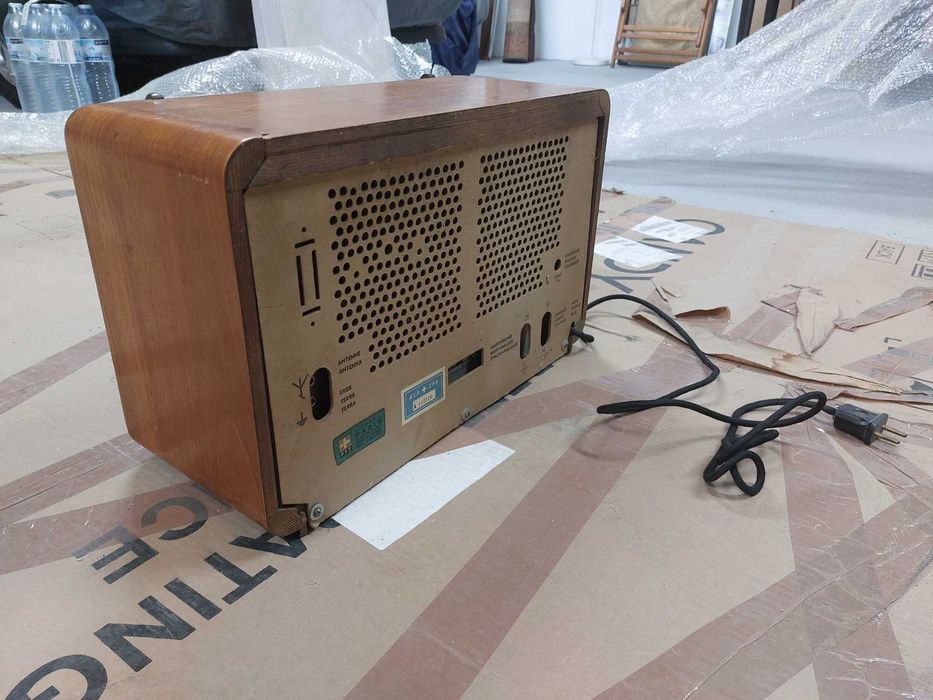 Rádio Médiator antigo