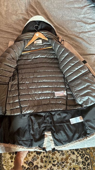Чоловіча парка Esprit 092EE2G312, розмір M, бежева, нова