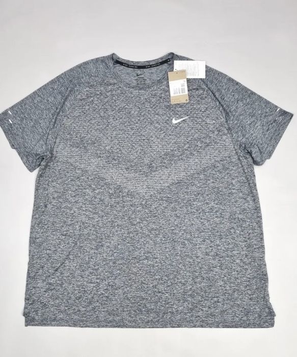 Футболка   Nike розмір  XXL нова