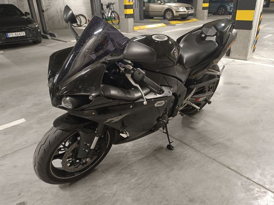 Motocykl YAMAHA R1 rn22 - rok 2010 - bezwypa