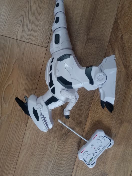 Robot Dinozaur RC Gear2Play – sterowany pilotem, stan bardzo dobry