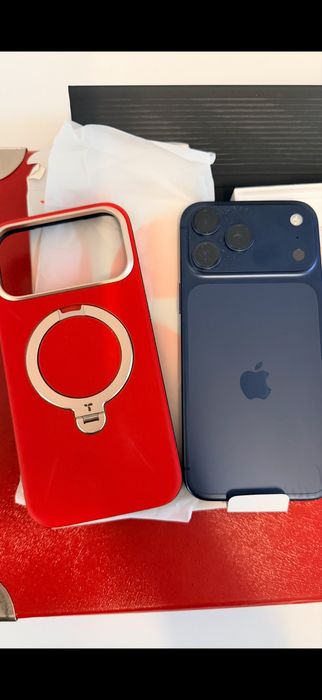 Iphone 17 pro max Azul 256gb Novo .