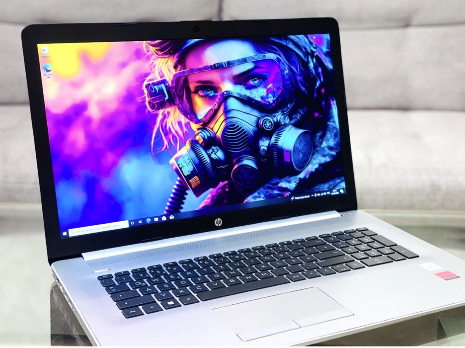 HP 470 G7/17.3/FHD/IPS/i5-10210U/4.2 GHz/8 ГБ/SSD 256/Radeon 530 /2 ГБ