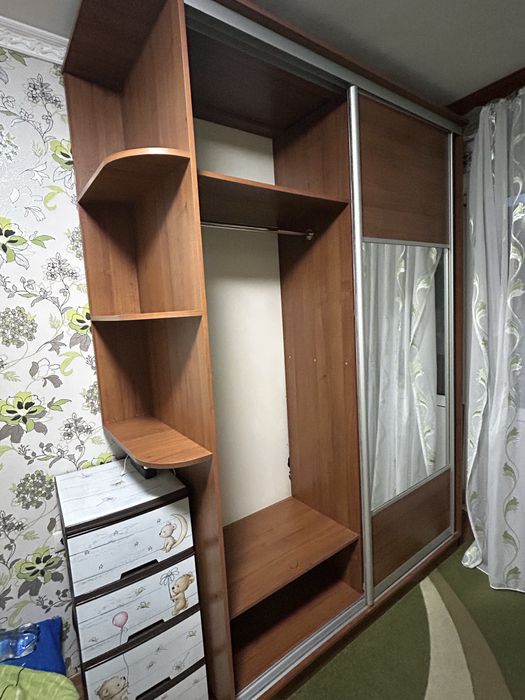 Шафа купе  шкаф для спальні чи вітальні