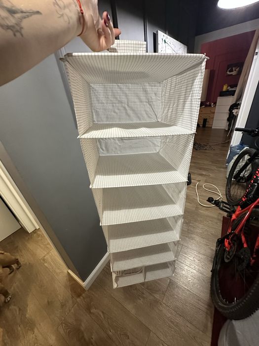 Лавка. Стілець ikea. Вішалка на колесах ikea. Ріга