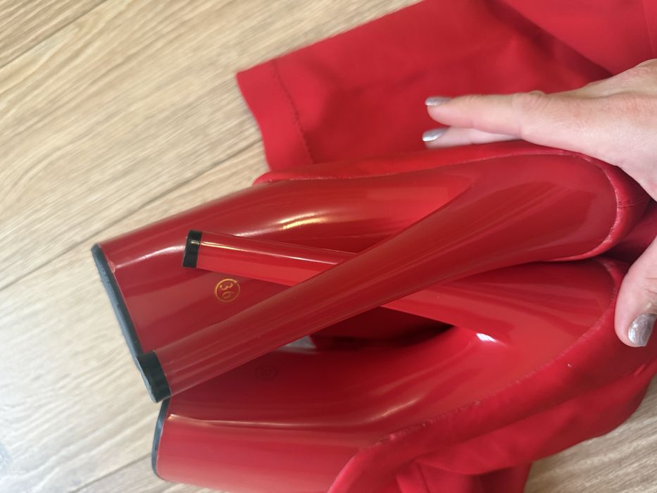 Стріпи ботфорти стрейчеві 36-37 розмір, трійки.