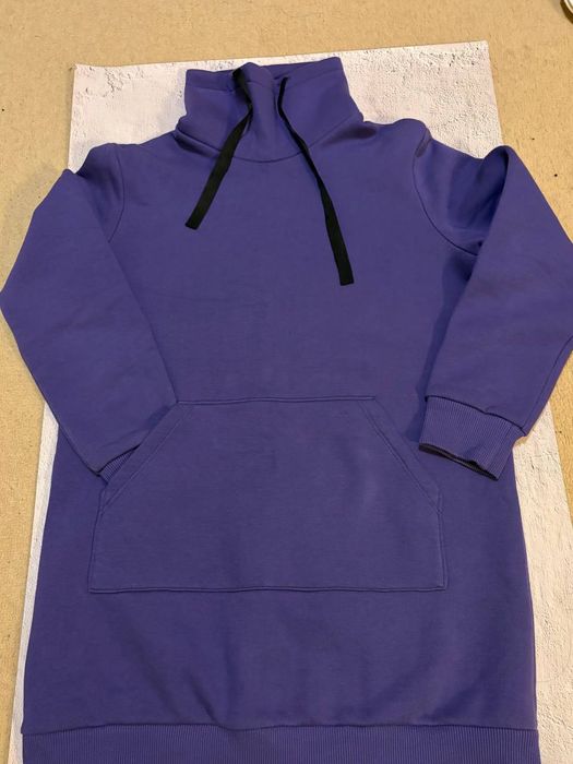 Світшот з високим воротом і карманом кенгуру, майже новий 480 грн