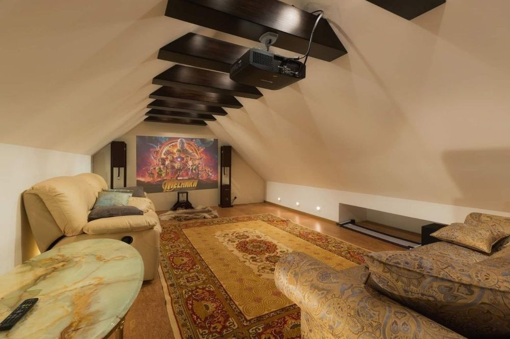 Полная автономнсть! Вилла с собственным SPA  в красивом городке