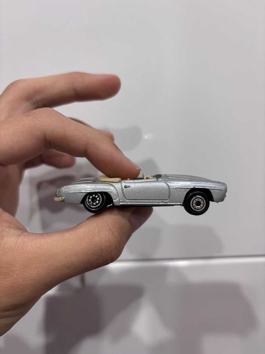 Welly Mercedes-Benz 190 SL 1955 Cabrio No. 2226 1:60 – srebrny