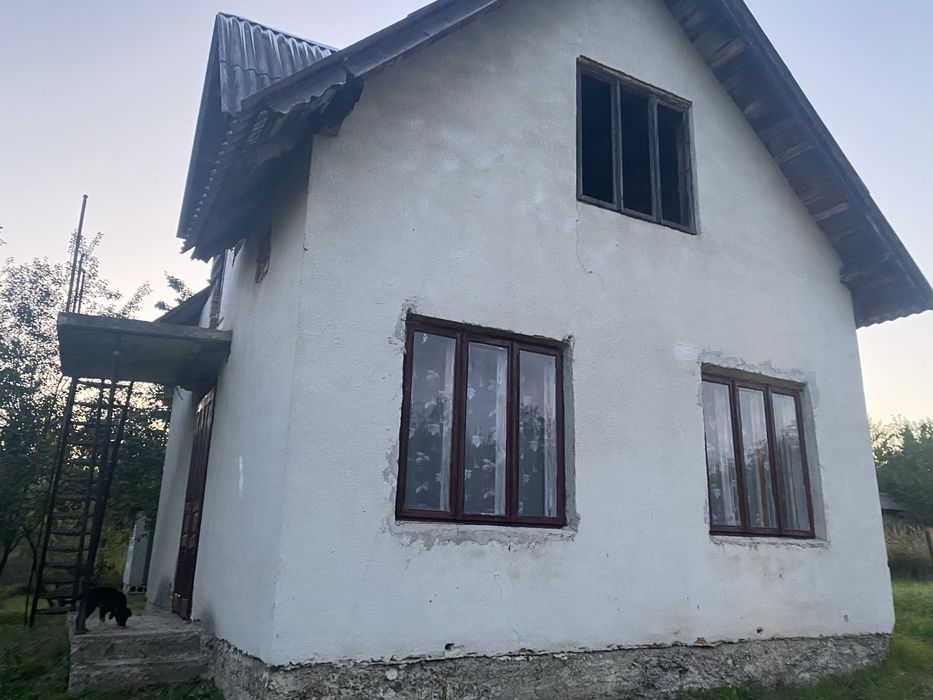 Дачний будинок навпроти бази «Шепільська»