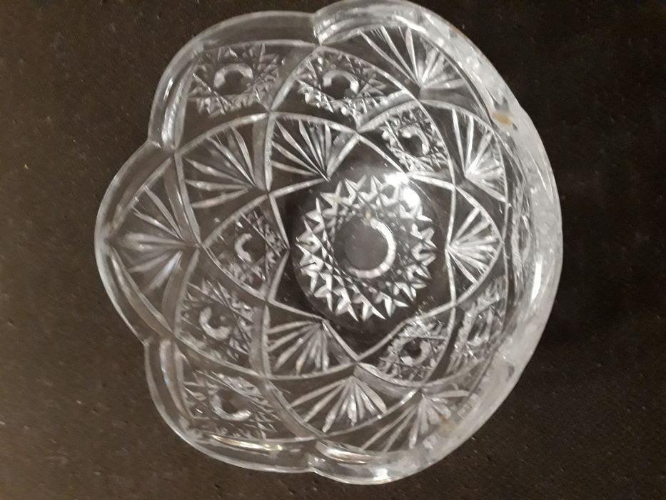 Продам изделия из хрусталя