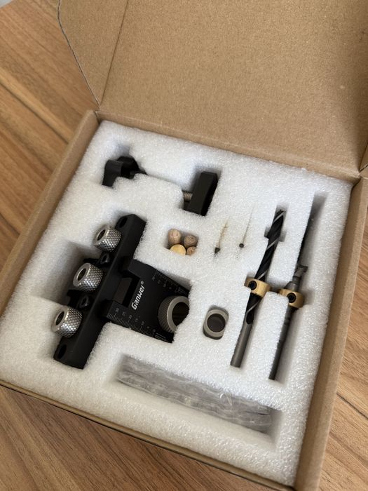 Меблевий кондуктор